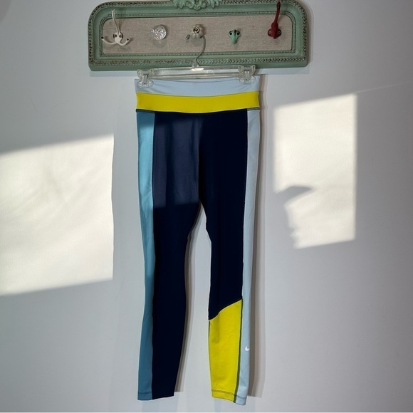 Nike Women's One Leggings Mid-Rise 7/8 Dri-Fit Blue SZ small blue yellow - Picture 3 of 11
